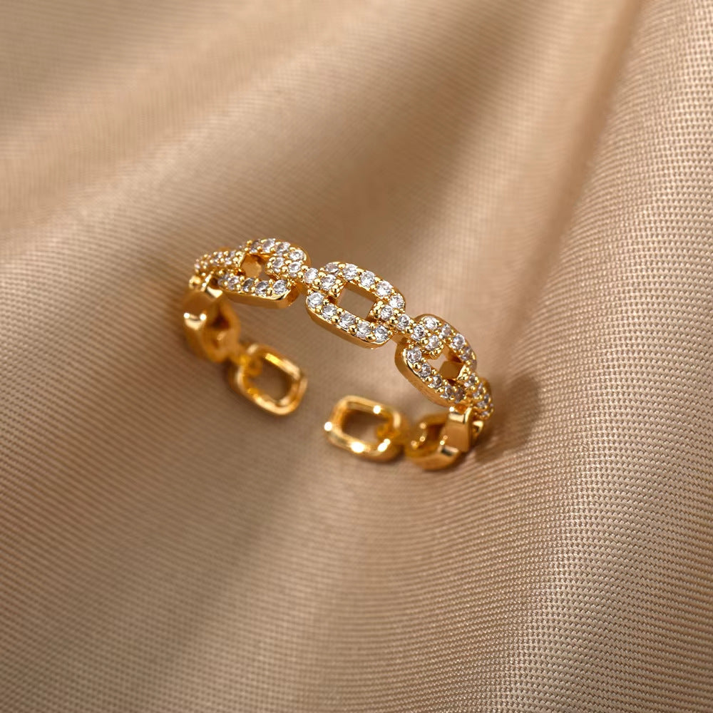Anillo Abierto de Circón Chapado en Oro